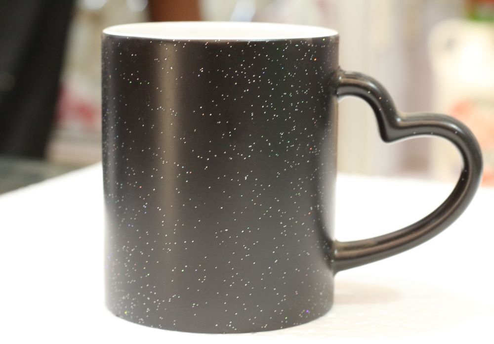 Magic Heart Handle Mug - Image 2