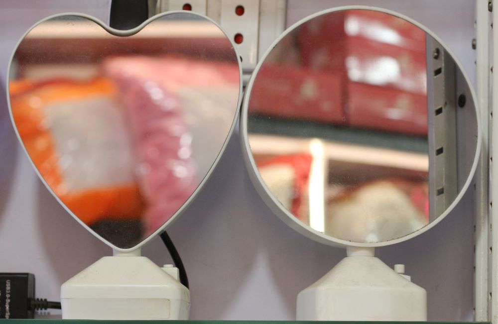 Magic Mirror Photo Frame